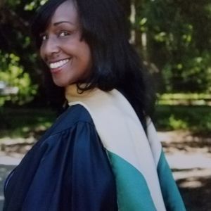 Meet your Posher, Constance